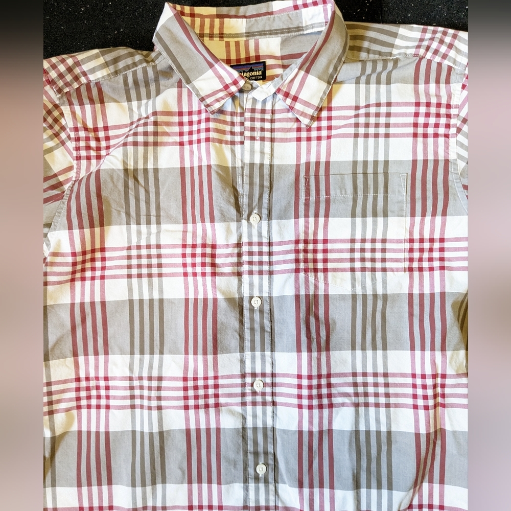 Patagonia short sleeve button up L